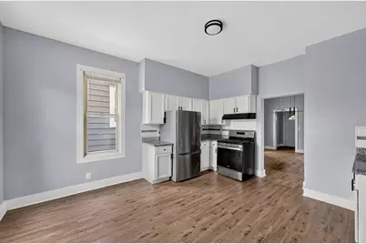216 W Center St, Milwaukee, WI 53212 - Photo 12