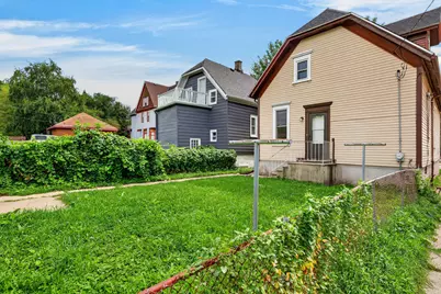 216 W Center St, Milwaukee, WI 53212 - Photo 26