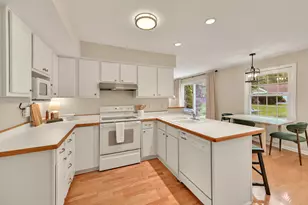 12511 N Woodberry Dr, Mequon, WI 53092 - Photo 12