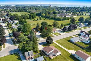 1710 Viebahn St, Manitowoc, WI 54220 - Photo 44