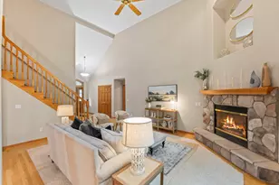 3515 Broken Bow Tr, Delafield, WI 53018 - Photo 52