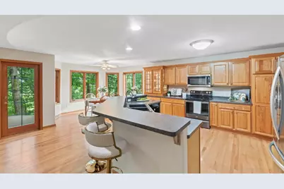 3515  Broken Bow Trl, Delafield, WI 53018 - Photo 44