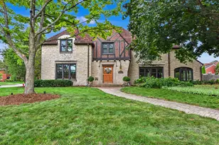 660 Honey Creek Parkway, Wauwatosa, WI 53213 - Photo 1