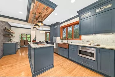 660  Honey Creek Pkwy, Wauwatosa, WI 53213 - Photo 18