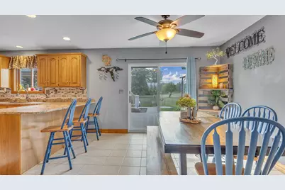 514 N Alverno Rd, Manitowoc Rapids, WI 54220 - Photo 6