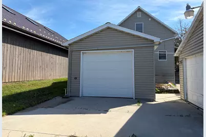 2018  Jackson St, Two Rivers, WI 54241 - Photo 26