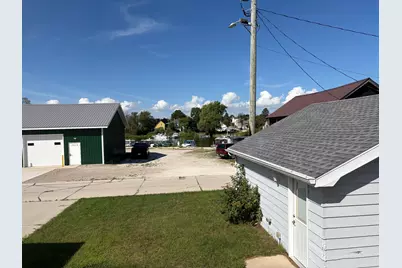 2012  Jackson St, Two Rivers, WI 54241 - Photo 26
