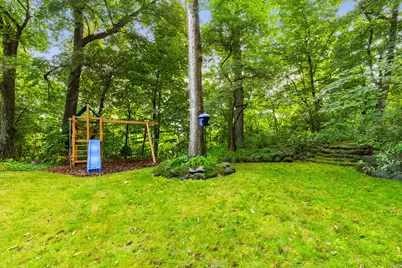 N31W22025  Shady Ln, Pewaukee, WI 53072 - Photo 40