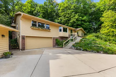 N31W22025  Shady Ln, Pewaukee, WI 53072 - Photo 2
