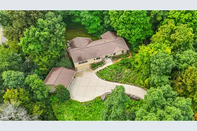 N31W22025  Shady Ln, Pewaukee, WI 53072 - Photo 42