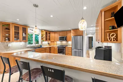 N31W22025  Shady Ln, Pewaukee, WI 53072 - Photo 12