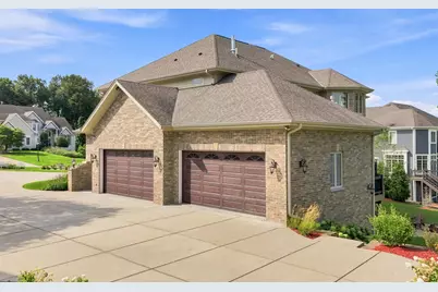 18250  Prairie Falcon Ln, Brookfield, WI 53045 - Photo 74