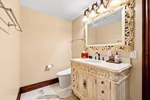 18250 Prairie Falcon Ln, Brookfield, WI 53045 - Photo 68