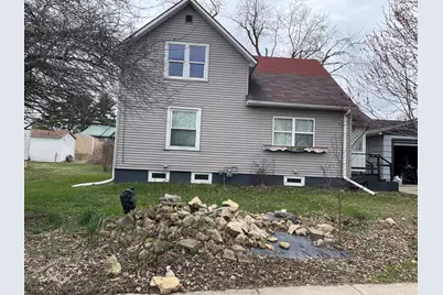 134 N Lincoln Ave, Viroqua, WI 54665 - Photo 1