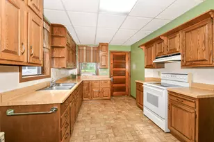 441 W Chestnut St, Burlington, WI 53105 - Photo 18