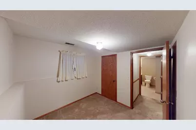 724  Well St, Onalaska, WI 54650 - Photo 28