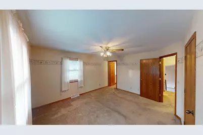 724  Well St, Onalaska, WI 54650 - Photo 10