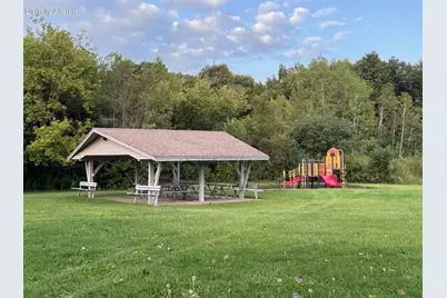 W277S8935  Hilltop Ln, Vernon, WI 53149 - Photo 34