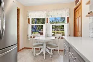 W277S8935 Hilltop Ln, Vernon, WI 53149 - Photo 8