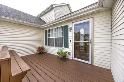 206  Sterling Ct, Genoa City, WI 53128 - Photo 2