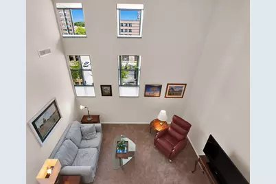 270 E Highland Ave #635, Milwaukee, WI 53202 - Photo 6