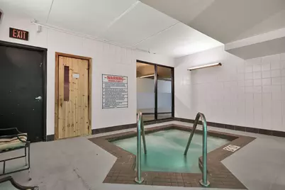 270 E Highland Ave #635, Milwaukee, WI 53202 - Photo 16