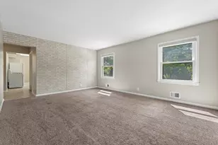 3332 S Burrell St, Milwaukee, WI 53207 - Photo 4