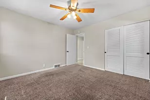 3332 S Burrell St, Milwaukee, WI 53207 - Photo 12