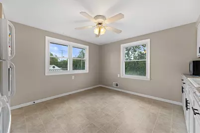 3332 S Burrell St #3332A, Milwaukee, WI 53207 - Photo 28