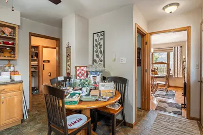 2126  16th St, La Crosse, WI 54601 - Photo 8