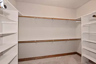 124 Meehan Cir, West Bend, WI 53095 - Photo 16