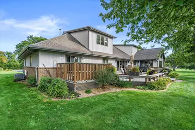 1905  Hickory Ln, Oshkosh, WI 54901 - Photo 54