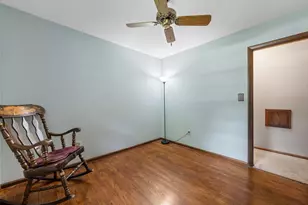16755 W Hearthside Dr, New Berlin, WI 53151 - Photo 24