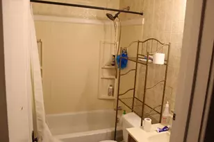 1755 S 73rd St, West Allis, WI 53214 - Photo 10