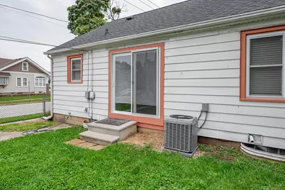 1603 S 92nd St, West Allis, WI 53214 - Photo 30