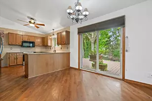 717 Mansfield Cir, Hartland, WI 53029 - Photo 26