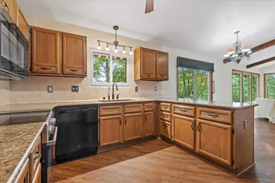717  Mansfield Cir, Hartland, WI 53029 - Photo 30