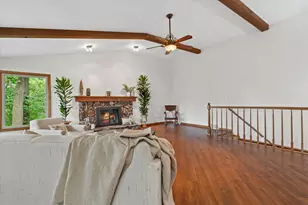 717 Mansfield Cir, Hartland, WI 53029 - Photo 20