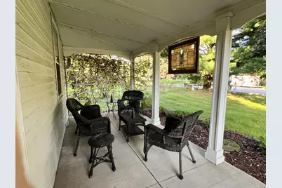 3424 N Elmwood Dr, Racine, WI 53405 - Photo 2