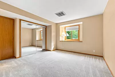 2116  Woodburn Rd #B, Waukesha, WI 53188 - Photo 18
