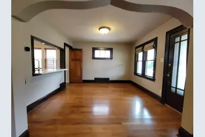 3156 S California St, Milwaukee, WI 53207 - Photo 8
