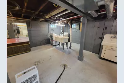 3156 S California St, Milwaukee, WI 53207 - Photo 42