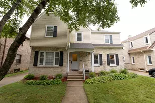 4041 N Bartlett Ave, Shorewood, WI 53211 - Photo 1