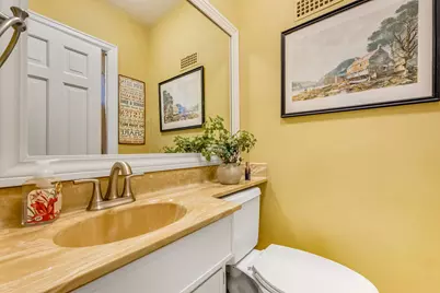 4760 N Woodburn St, Whitefish Bay, WI 53211 - Photo 32