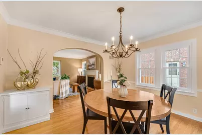 4760 N Woodburn St, Whitefish Bay, WI 53211 - Photo 8