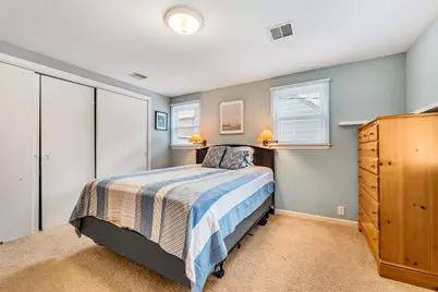 4760 N Woodburn St, Whitefish Bay, WI 53211 - Photo 22