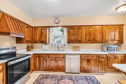 4760 N Woodburn St, Whitefish Bay, WI 53211 - Photo 12
