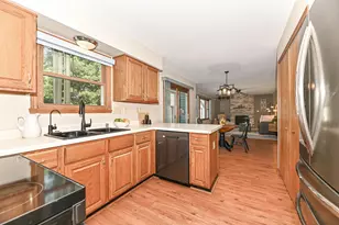 9140 Morgan Ct, Racine, WI 53126 - Photo 18