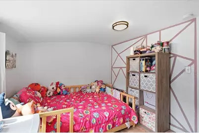 2133 S 89th St, West Allis, WI 53227 - Photo 16