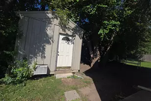 1567 S 100th St, West Allis, WI 53214 - Photo 24